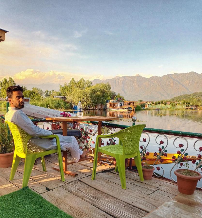 Srīnagar Raja'S Palace Houseboat - Kashmir מראה חיצוני תמונה
